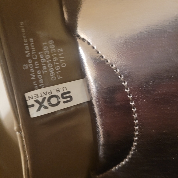 Merona Beige Patent Leather Heels Pumps Shoes Women's Size 9 - Picture 15 of 16